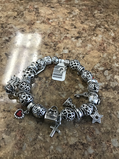 Pawn Shop «Naranja Trading Post & Pawn», reviews and photos, 26799 S Dixie Hwy, Homestead, FL 33032, USA