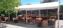 Atmosphère du Restaurant la Taverne Rustique à Saint-Chef - n°5