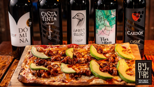 BAJA TERRA vinos Y Pizza