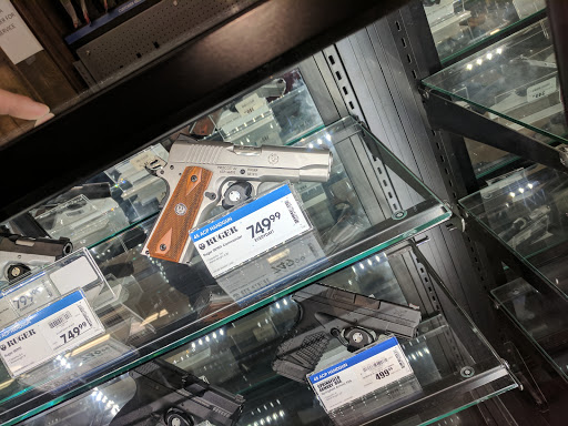 Sporting Goods Store «Academy Sports + Outdoors», reviews and photos, 9997 Crossing Way #800, Denham Springs, LA 70726, USA