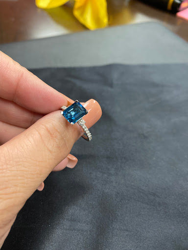 Jeweler «Anthony & Co Jewelers», reviews and photos, 2080 Valleydale Rd, Hoover, AL 35244, USA