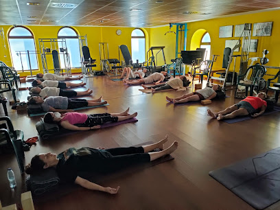 Dharma Yoga Salamanca - C. Volta, 40, 37007 Salamanca, Spain