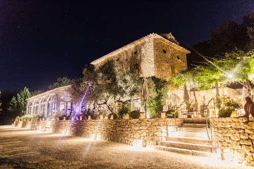 Lodge La Bastide de Fangouse : chambres d'hôtes gîtes Var Entrecasteaux