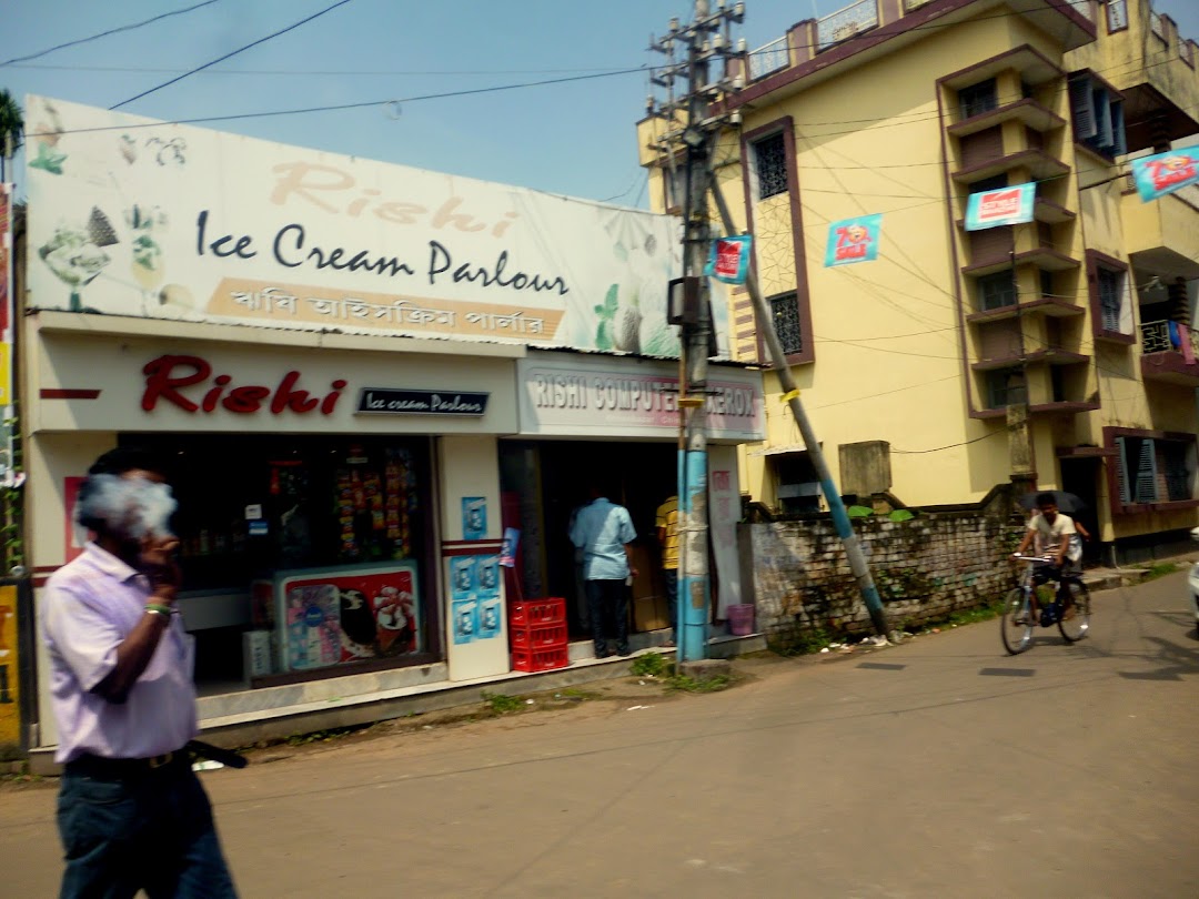 Rishi Ice cream parlour