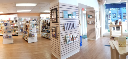 Christian Book Store «Pauline Books & Media», reviews and photos, 1025 King St, Alexandria, VA 22314, USA