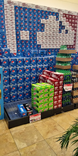 Supermarket «Giant Eagle Supermarket», reviews and photos, 36475 Euclid Ave, Willoughby, OH 44094, USA