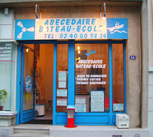 Abc-Book Bateau École à Saint-Nazaire, Loire-Atlantique