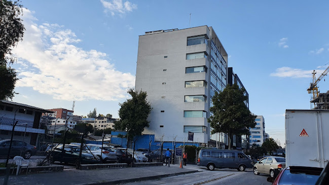 Opiniones de Edificio Asoma en Quito - Médico