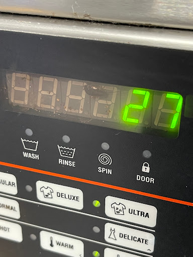 Laundromat «Laundry Kingdom Of Shirley», reviews and photos, 579 Montauk Hwy, Shirley, NY 11967, USA