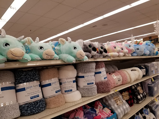 Grocery Store «Jewel-Osco», reviews and photos, 1157 N Eola Rd, Aurora, IL 60502, USA