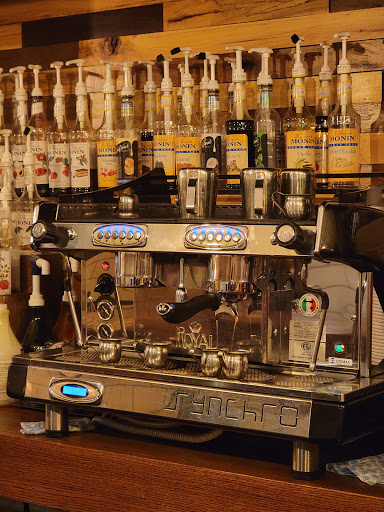 Coffee Shop «Grounded Coffee House», reviews and photos, 306 S Cavin St, Ligonier, IN 46767, USA