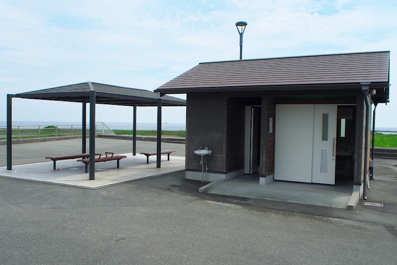松名瀬海岸海浜公園公衆トイレ