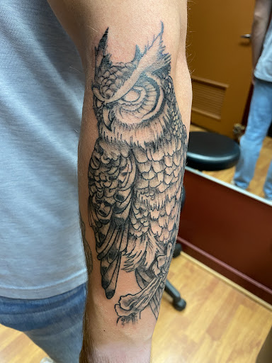 Tattoo Shop «Liquid Swordz», reviews and photos, 27 N Washington St, Ypsilanti, MI 48197, USA