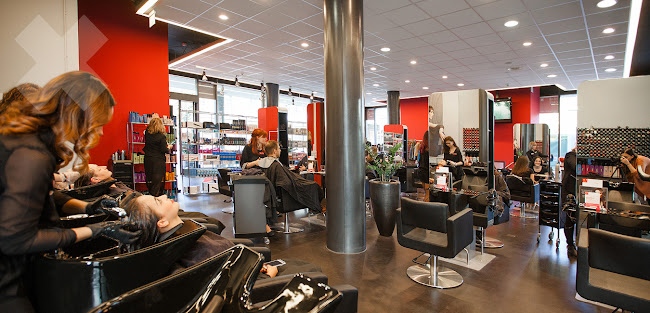 Rezensionen über HEAD CASE in Baar - Friseursalon