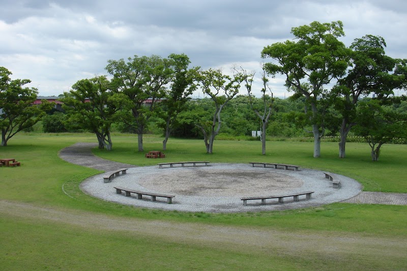 美矢井橋河川緑地