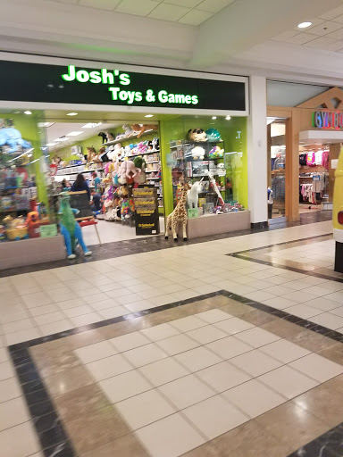 Shopping Mall «Cape Cod Mall», reviews and photos, 769 Iyannough Rd, Hyannis, MA 02601, USA