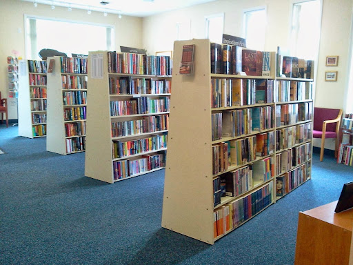 Book Store «Between the Covers», reviews and photos, 12330 James St #55b, Holland, MI 49424, USA