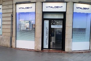 Clínica Dental Vitaldent image