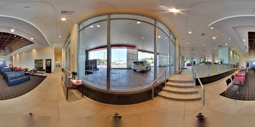 Toyota Dealer «Toyota of Lake City», reviews and photos, 13355 Lake City Way NE, Seattle, WA 98125, USA