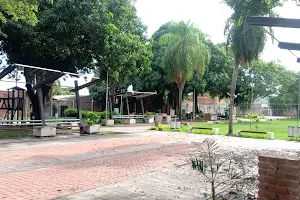 Urbano Guaracahi Park image