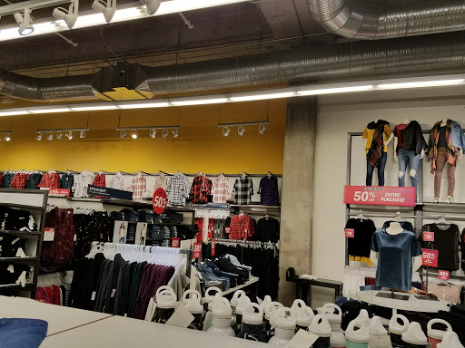 Clothing Store «Old Navy», reviews and photos, 8170 Park Ln #124, Dallas, TX 75231, USA