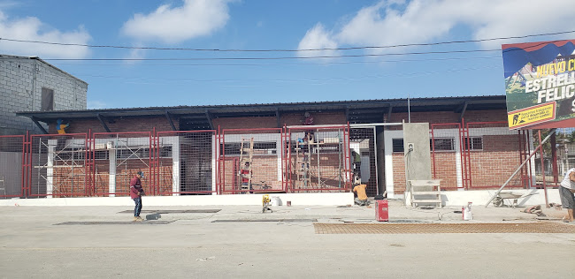 Opinii despre CENTRO DE DESARROLLO INFANTIL ESTRELLITAS FELICES 350 în Salinas - Centro de jardinería