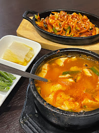 Kimchi du Restaurant coréen 모란 식당 le seul spécialisé dans les aliments nord-coreens à Paris - n°3