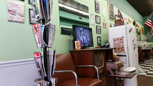 Barber Shop «Anthony’s Barber Shop, Anthony Canamucio Proprietor», reviews and photos, 145 Woodbourne Rd, Langhorne, PA 19047, USA