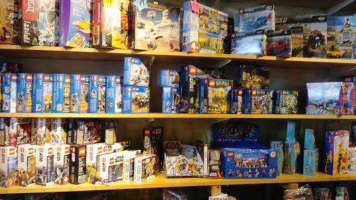 Toy Store «Treehouse Toys Ltd», reviews and photos, 47 Exchange St, Portland, ME 04101, USA