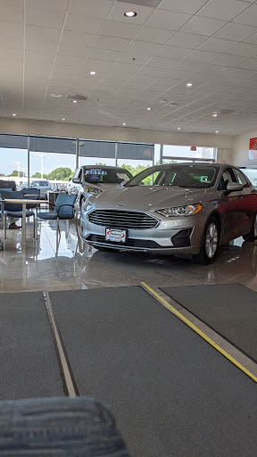 Ford Dealer «Napleton Ford in Libertyville», reviews and photos, 1010 S Milwaukee Ave, Libertyville, IL 60048, USA