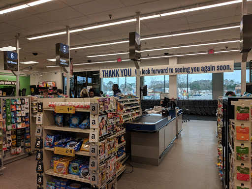 Grocery Store «Food Lion», reviews and photos, 7013 Lankford Hwy, Oak Hall, VA 23416, USA
