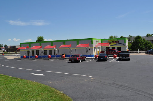 Mister G's Car Wash en New Albany