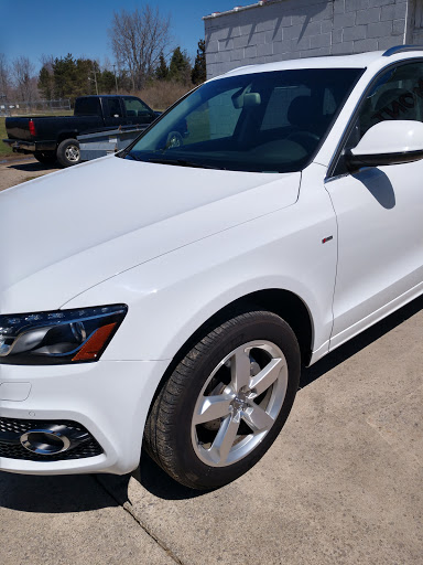 Stormont Auto Body en South Haven