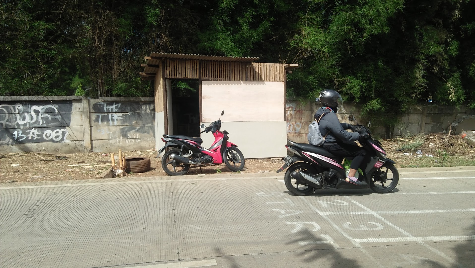Gambar Rest Area Km10, / Warung Niken
