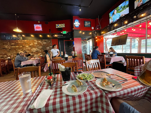 Rocco’s Neighborhood Pizza Find Pizza restaurant in Houston Near Location