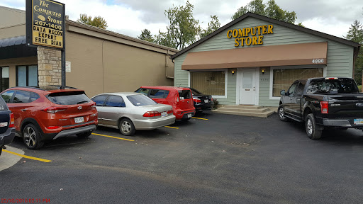 Computer Repair Service «The Computer Store», reviews and photos, 4696 N High St, Columbus, OH 43214, USA
