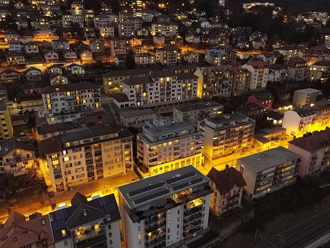 Rezensionen über COLORAMA Neuchâtel in La Chaux-de-Fonds - Farbenfachgeschäft