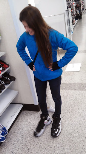 Clothing Store «Ross Dress for Less», reviews and photos, 2803 Battleground Ave, Greensboro, NC 27408, USA