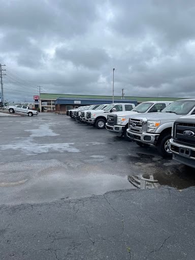 Used Car Dealer «Gowen Wholesale Auto», reviews and photos, 1900 N Locust Ave, Lawrenceburg, TN 38464, USA