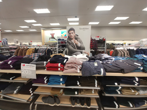 Department Store «Target», reviews and photos, 3500 East-West Hwy #1200, Hyattsville, MD 20782, USA