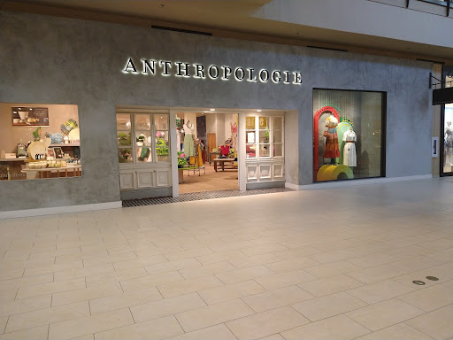 Computer Store «Apple Jordan Creek», reviews and photos, 101 Jordan Creek Pkwy, West Des Moines, IA 50266, USA