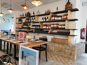 Photo n°58 de Aire du Larzac A75 à L'Hospitalet-du-Larzac ()