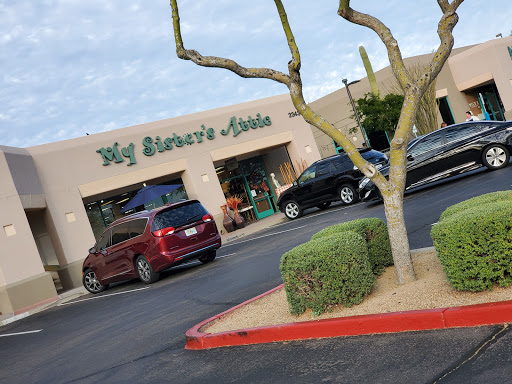 Shopping Mall «Desert Village Shopping Center», reviews and photos, 23359 N Pima Rd, Scottsdale, AZ 85255, USA