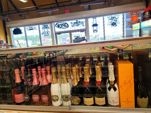 Liquor Store «535 Liquor», reviews and photos, 3260 Vineland Rd, Kissimmee, FL 34746, USA