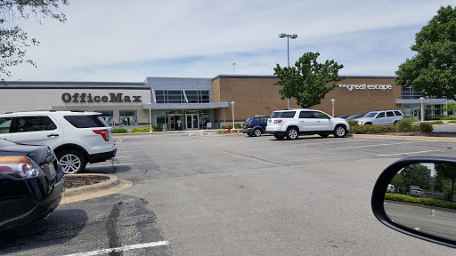 Office Supply Store «OfficeMax», reviews and photos, 1500 16th St C, Oak Brook, IL 60523, USA