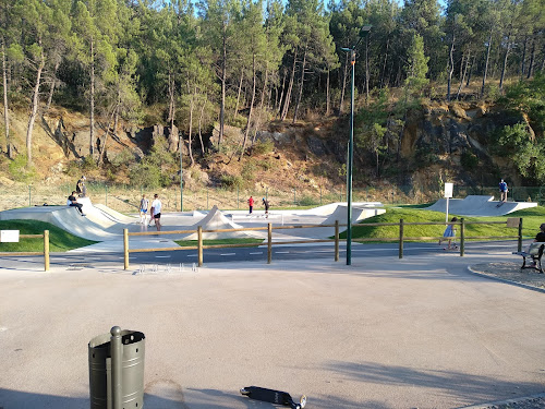 Skatepark de Mondragon à Mondragon