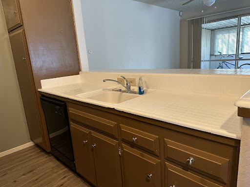 Fregeau Remodeling & Tile image