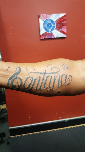 Tattoo Shop «Symbolic Tattoo», reviews and photos, 551 W Douglas Ave, Wichita, KS 67201, USA