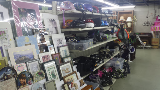 Thrift Store «Franciscan Center Family Thrift», reviews and photos, 925 Coliseum Blvd E, Fort Wayne, IN 46825, USA