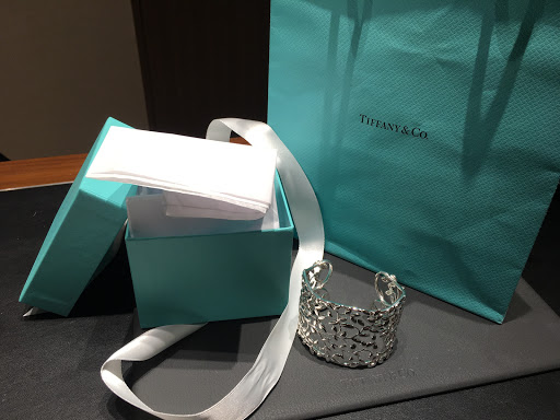 Jewelry Store «Tiffany & Co.», reviews and photos, 3000 E 1st Ave, Denver, CO 80206, USA